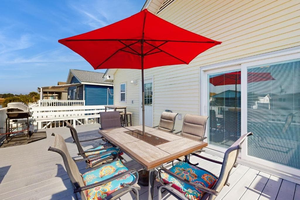 Main deck seating area